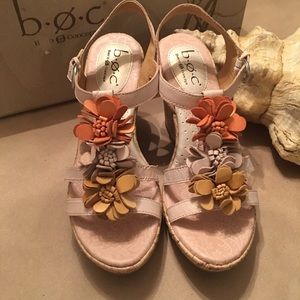 BOC wedge sandals.